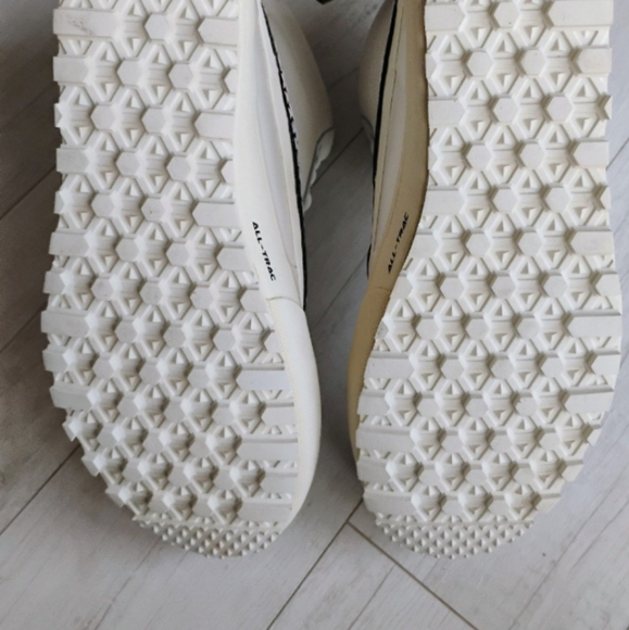 VANS x BENNY URBAN NEW MTE Standard Mid Snow Boots - Picture 10 of 11